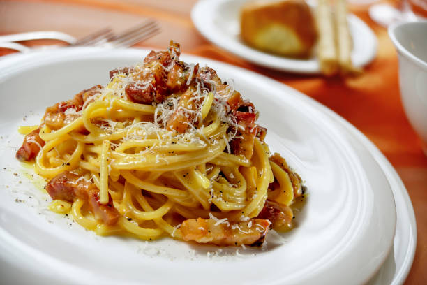 Itališka carbonara be grietinėlės, autentiškumo principai