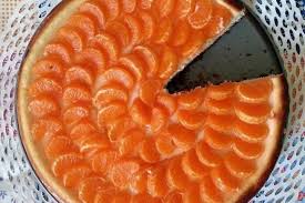 Varškės pyragas su mandarinais: citrusinių rūgščių poveikis baltymams