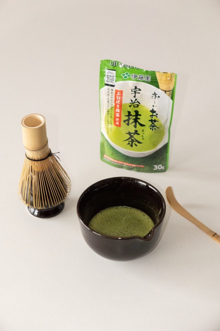 Matcha arbata: L-teanino ir kofeino sinergija