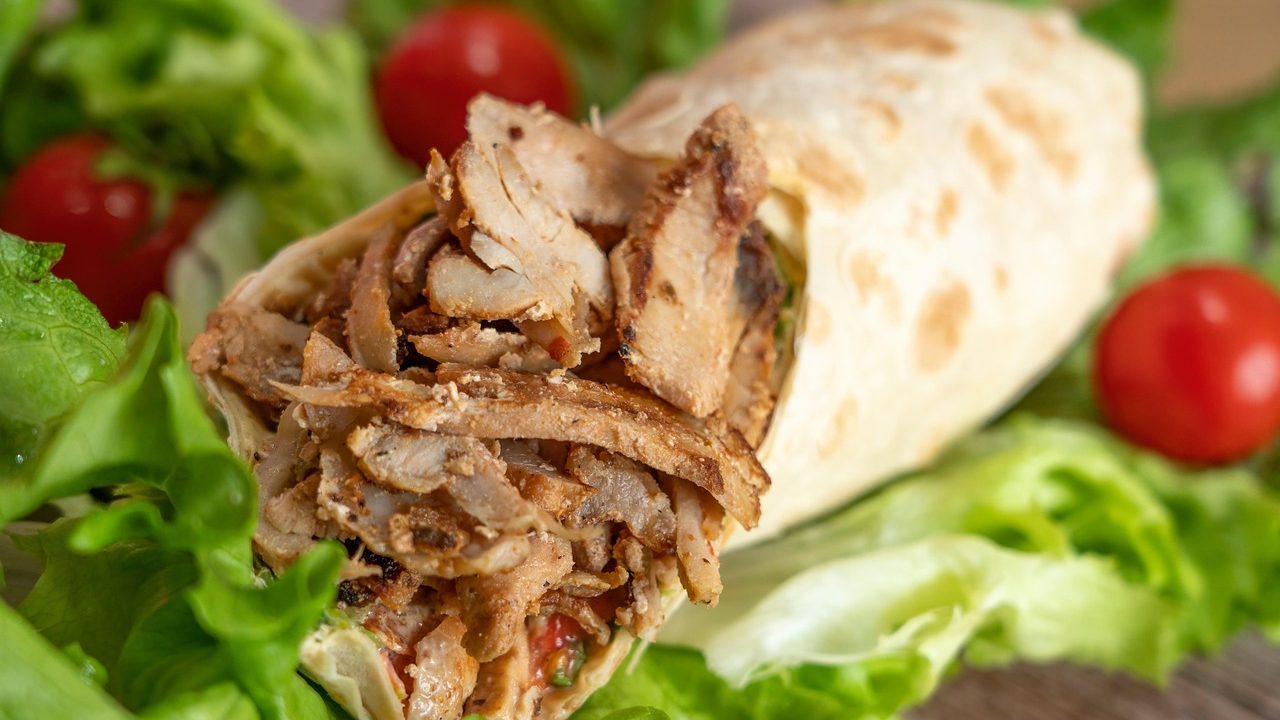 Vištienos suktinukai su tzatziki padažu